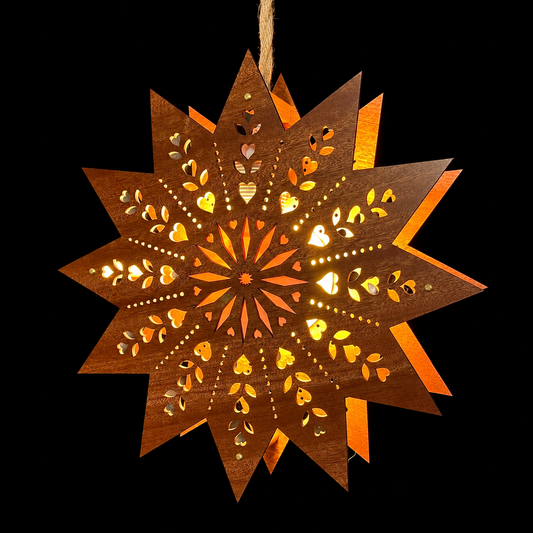 Scandinavian Star Welcome Light | Heart & Leaf Design | Design #3